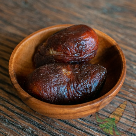 Алани с красной сливой фото